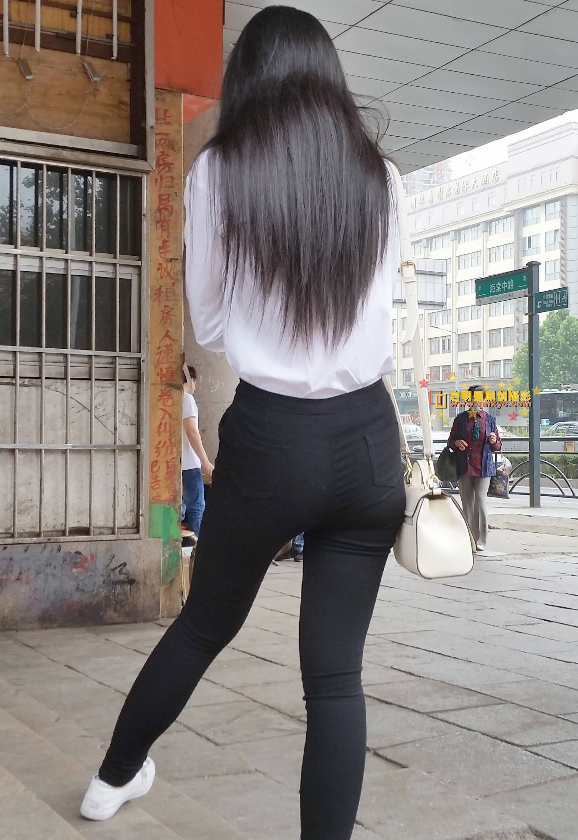 14179021256181.jpg