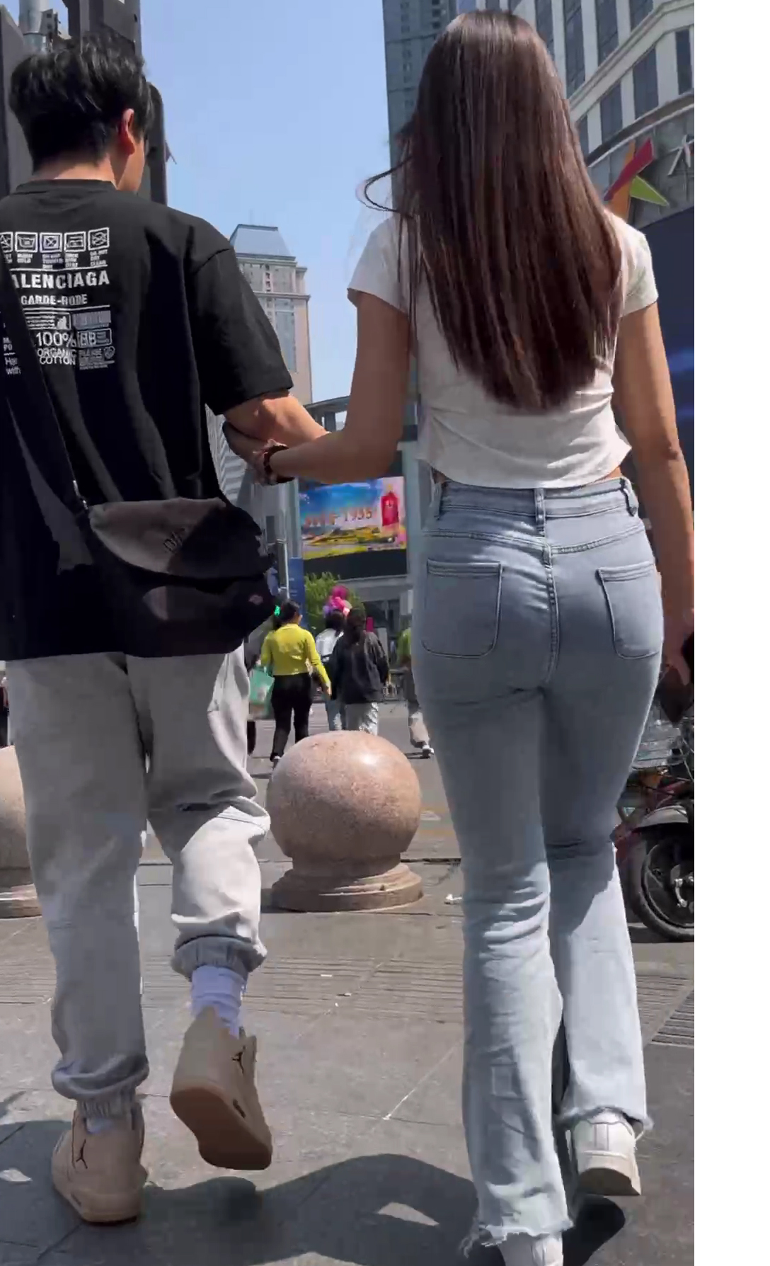 14990051957331.jpg