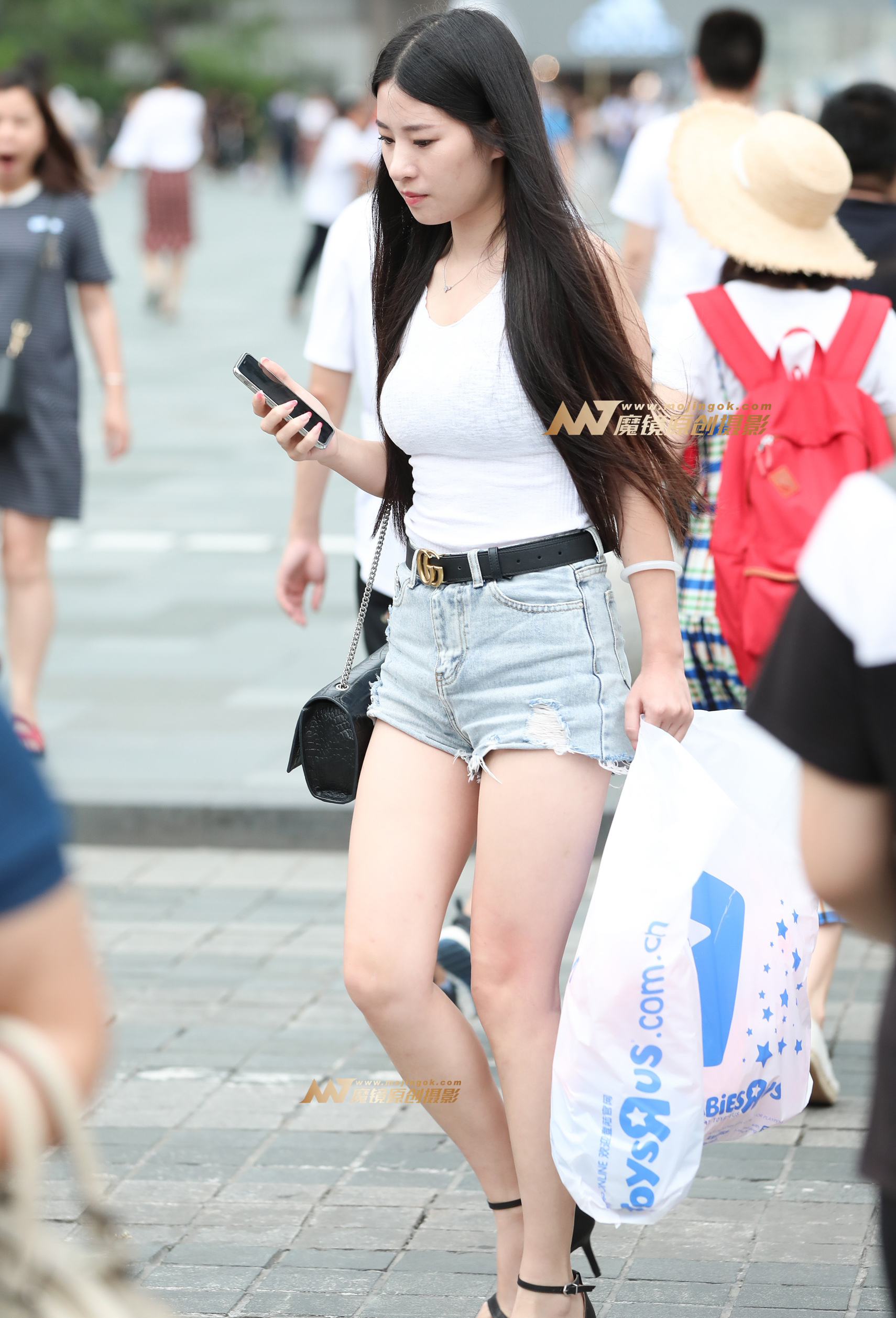 15033091550441.jpg