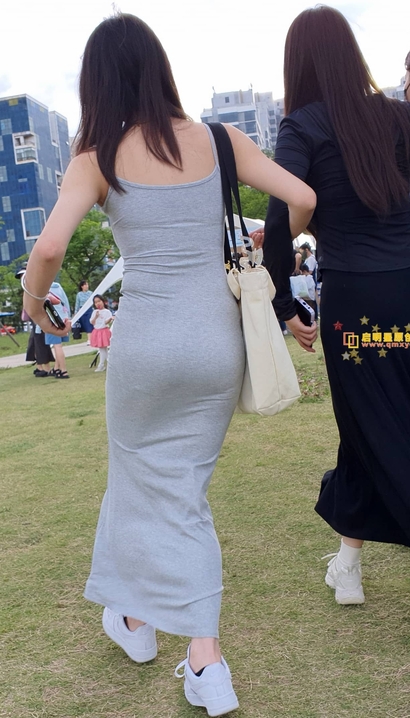 灰色长裙（16P），国产街拍[QZ·203ta]