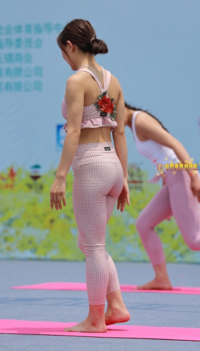 紧身，美女，春熙路街拍[JSK·920jy]
