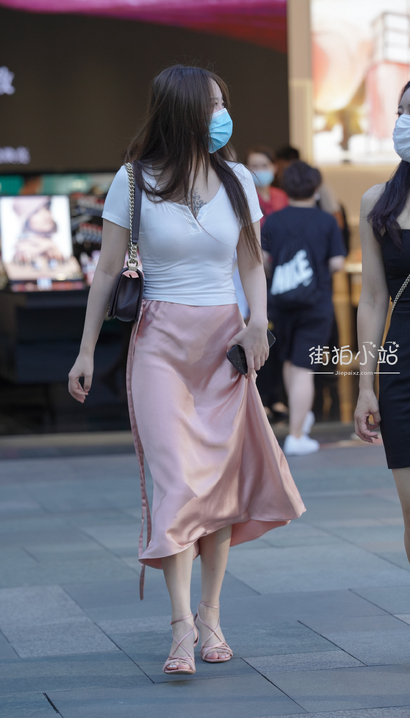 高跟美女，最新街拍[QZ·350ut]
